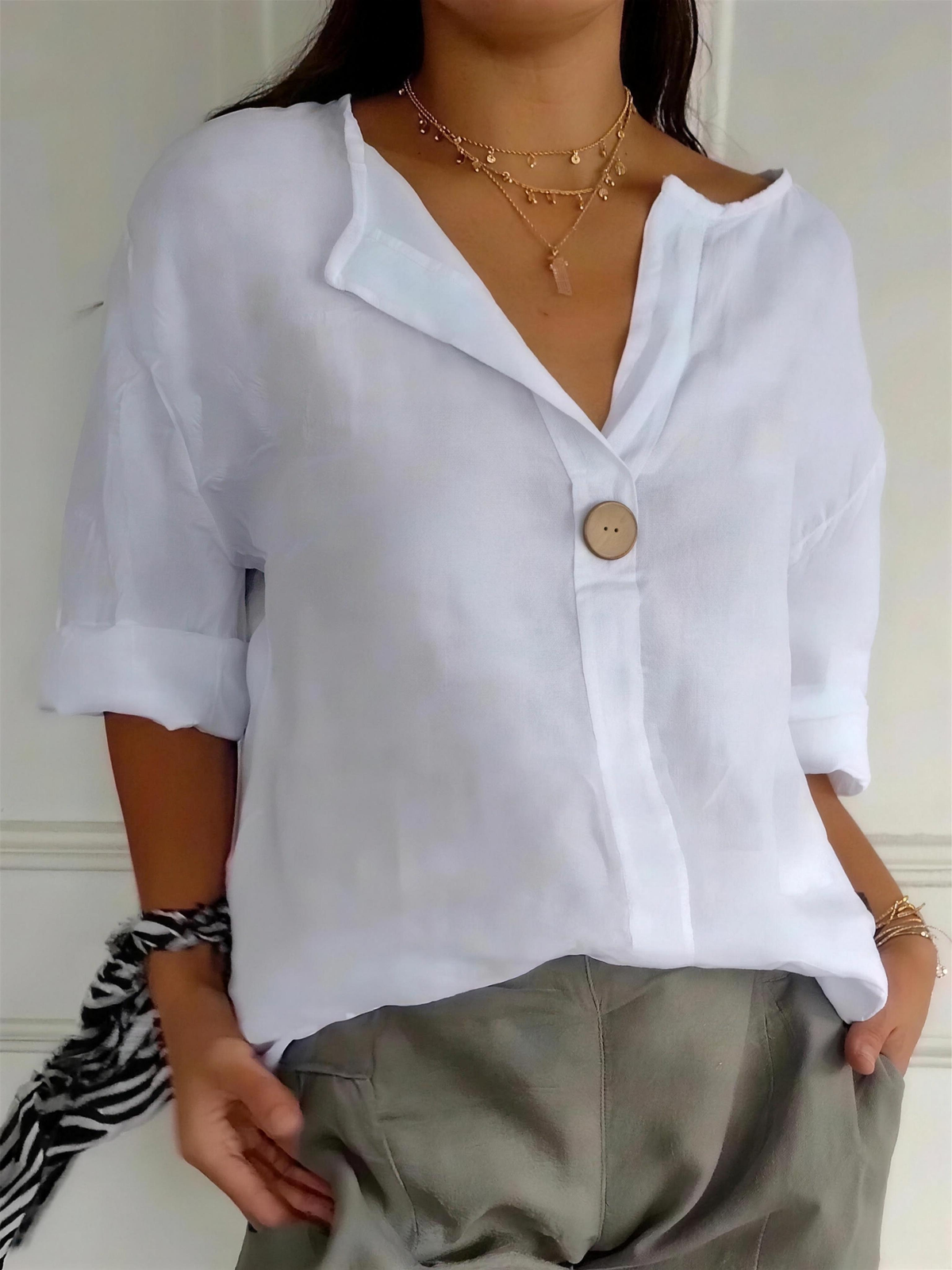 Zamma Relaxed V-Neck Top - 4K - 1